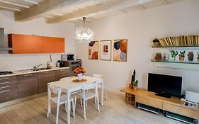 Little Sweet Home In Florence